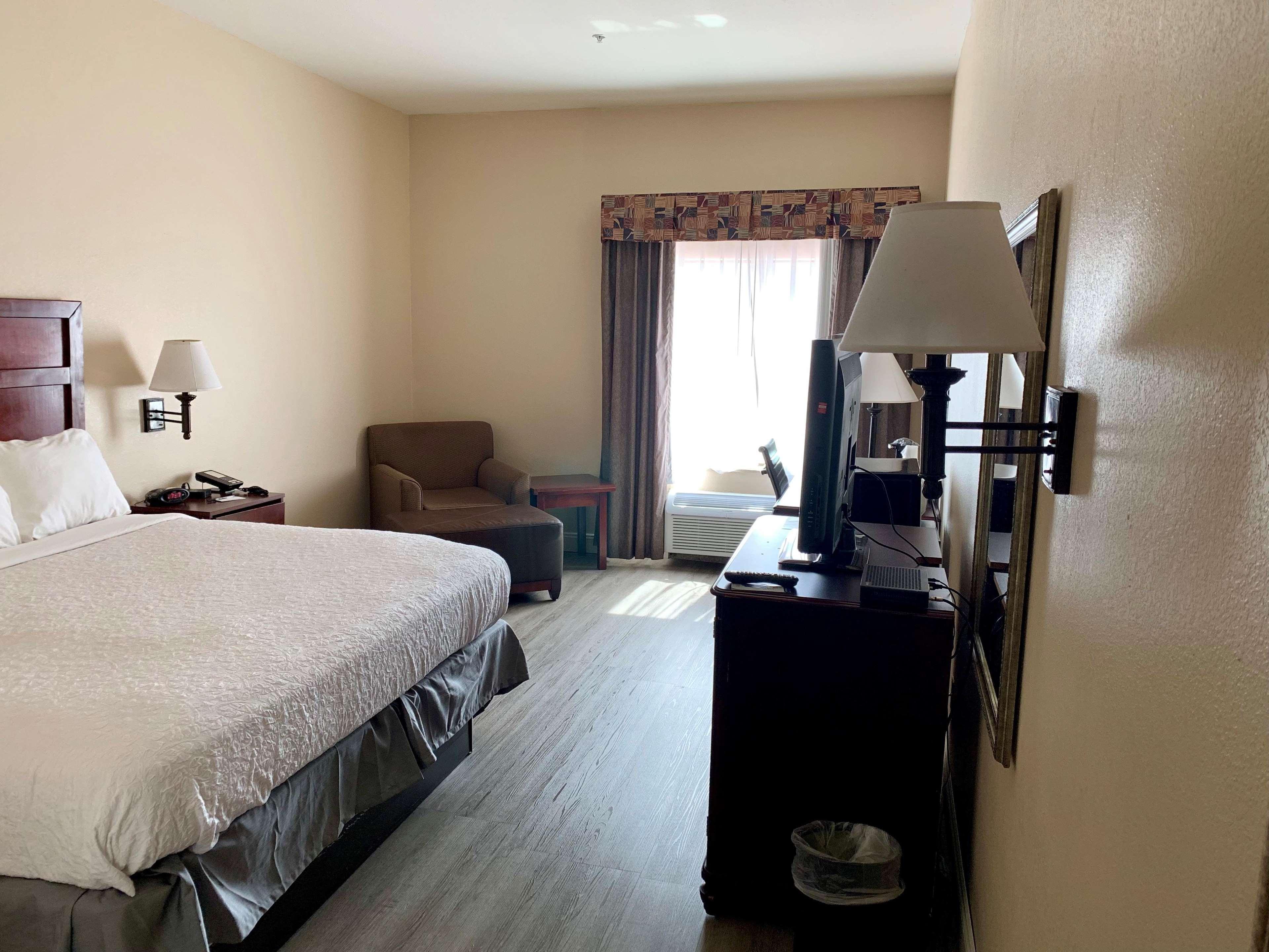 Country Inn & Suites By Radisson, Midway - Tallahassee West Eksteriør billede