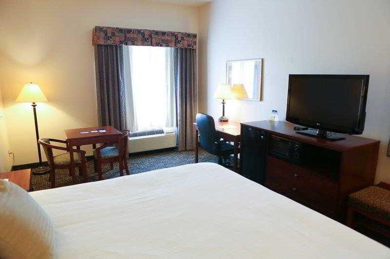 Country Inn & Suites By Radisson, Midway - Tallahassee West Eksteriør billede