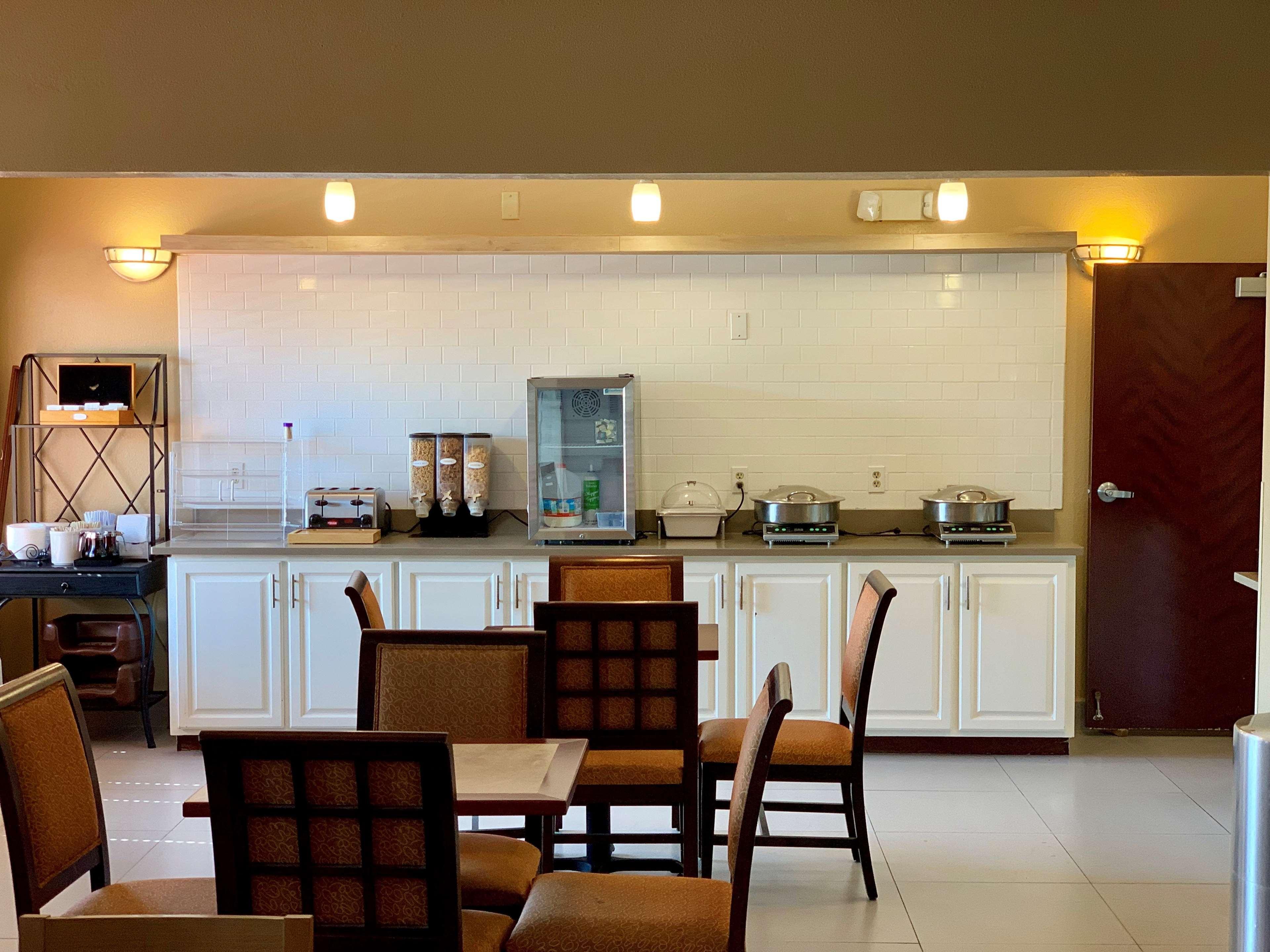 Country Inn & Suites By Radisson, Midway - Tallahassee West Eksteriør billede