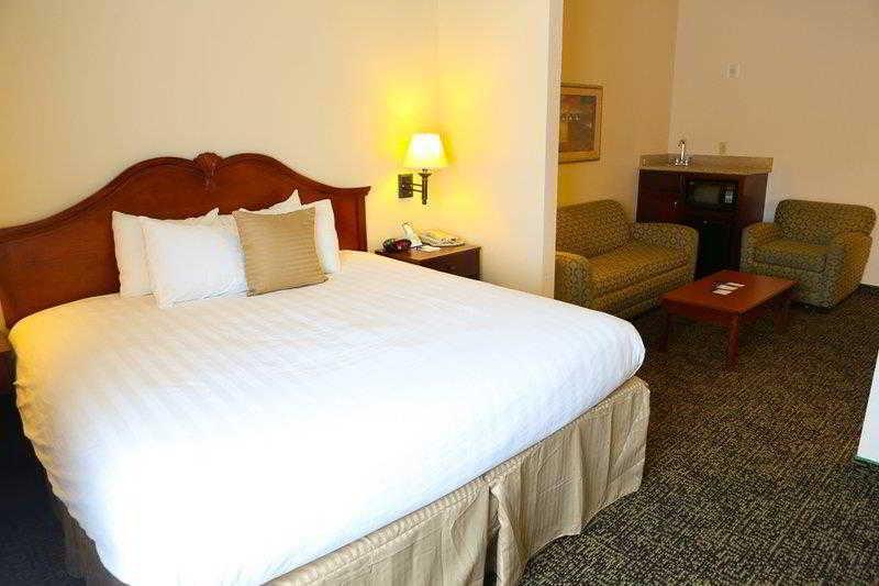 Country Inn & Suites By Radisson, Midway - Tallahassee West Eksteriør billede