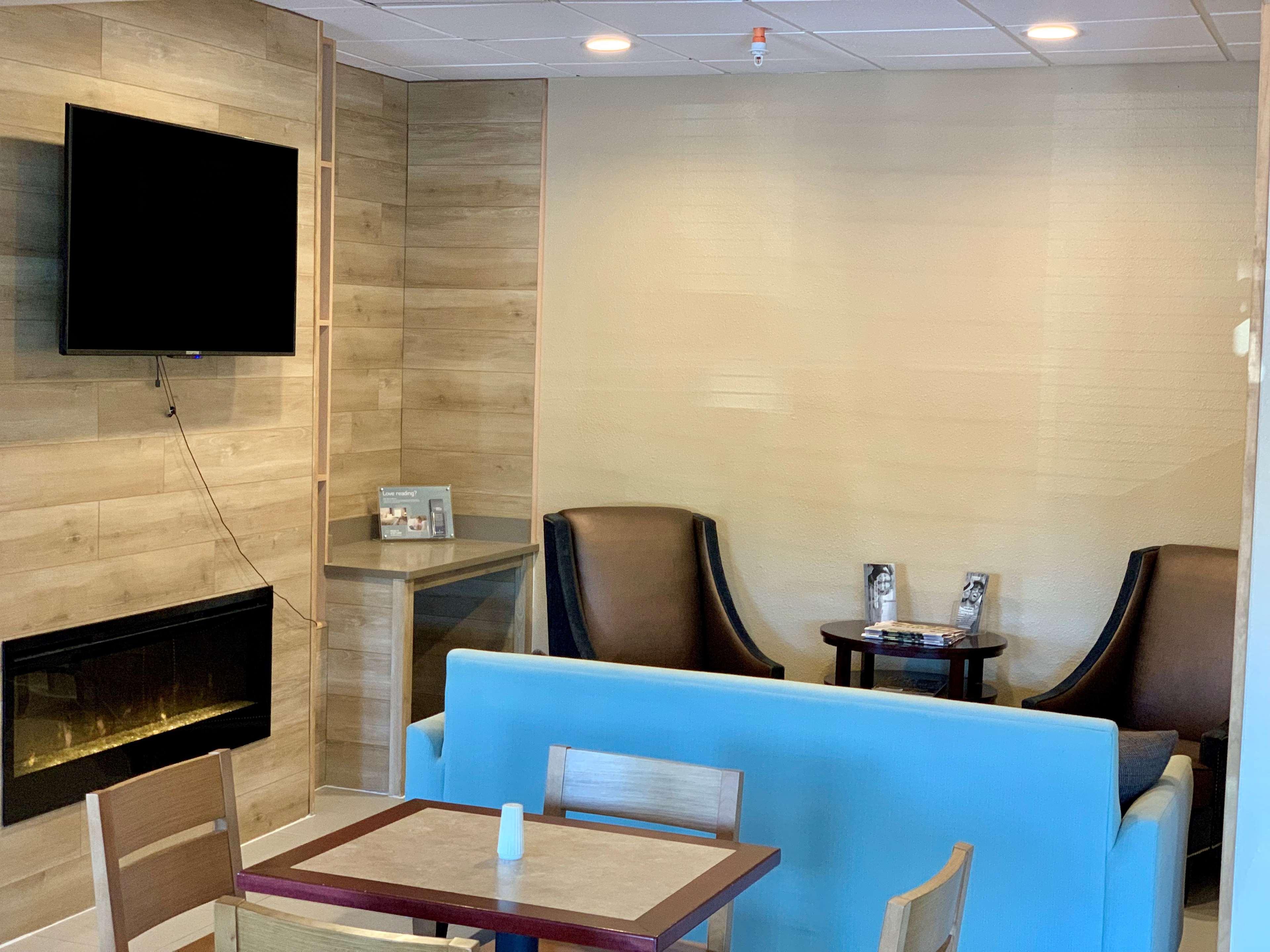 Country Inn & Suites By Radisson, Midway - Tallahassee West Eksteriør billede
